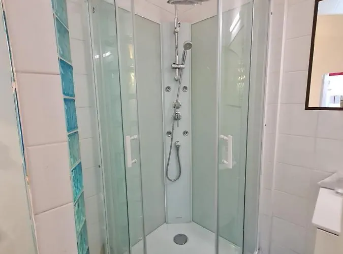 Jolie T2, Avec Cour Privee *